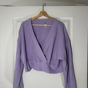 La Hearts Purple Cropped Sweatshirt
